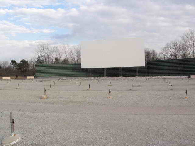 Melody 49 Drive-In - 2006 Photo (newer photo)